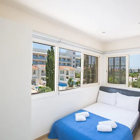 Vakantiehuis Wunderschoene Mit Privatem Pool Und Grossem Garten